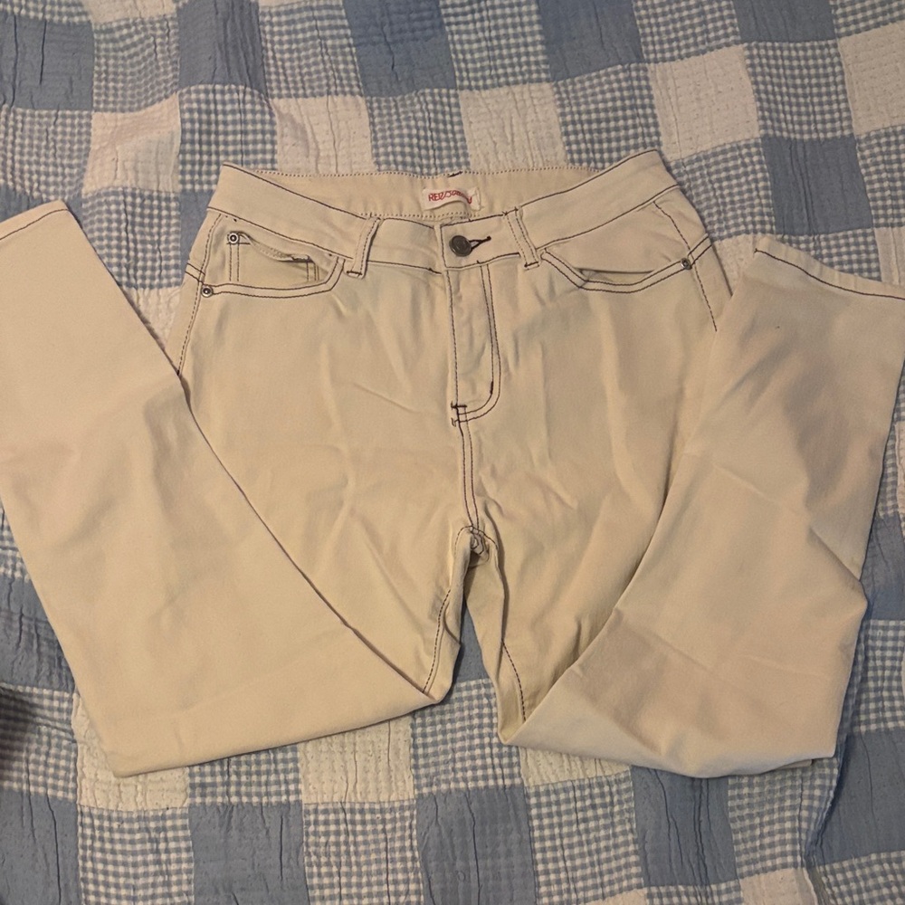 Red Bottoms - Cream Denim Jeans